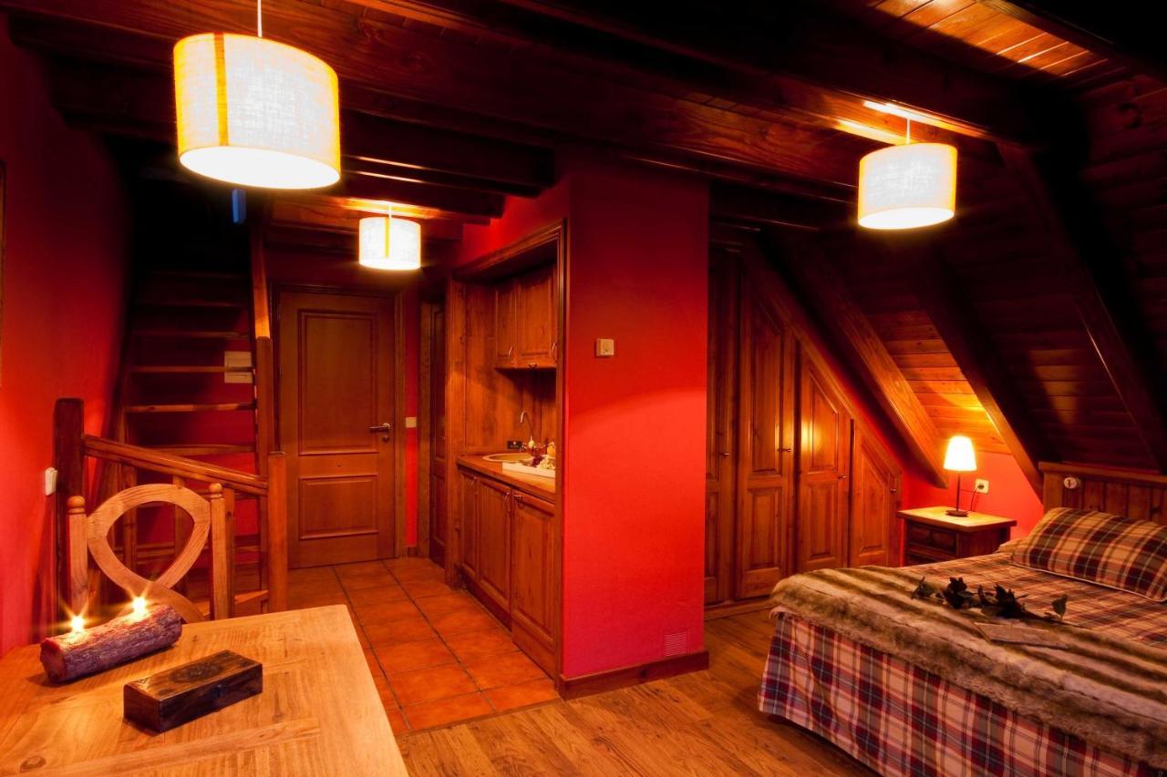 Gran Chalet Hotel & Petit Spa เบียญา ห้อง รูปภาพ