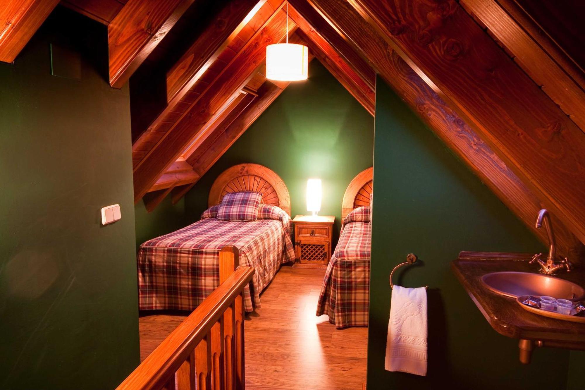 Gran Chalet Hotel & Petit Spa เบียญา ห้อง รูปภาพ
