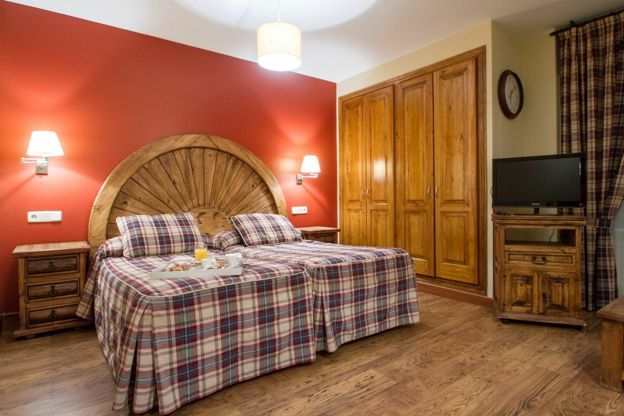 Gran Chalet Hotel & Petit Spa เบียญา ภายนอก รูปภาพ